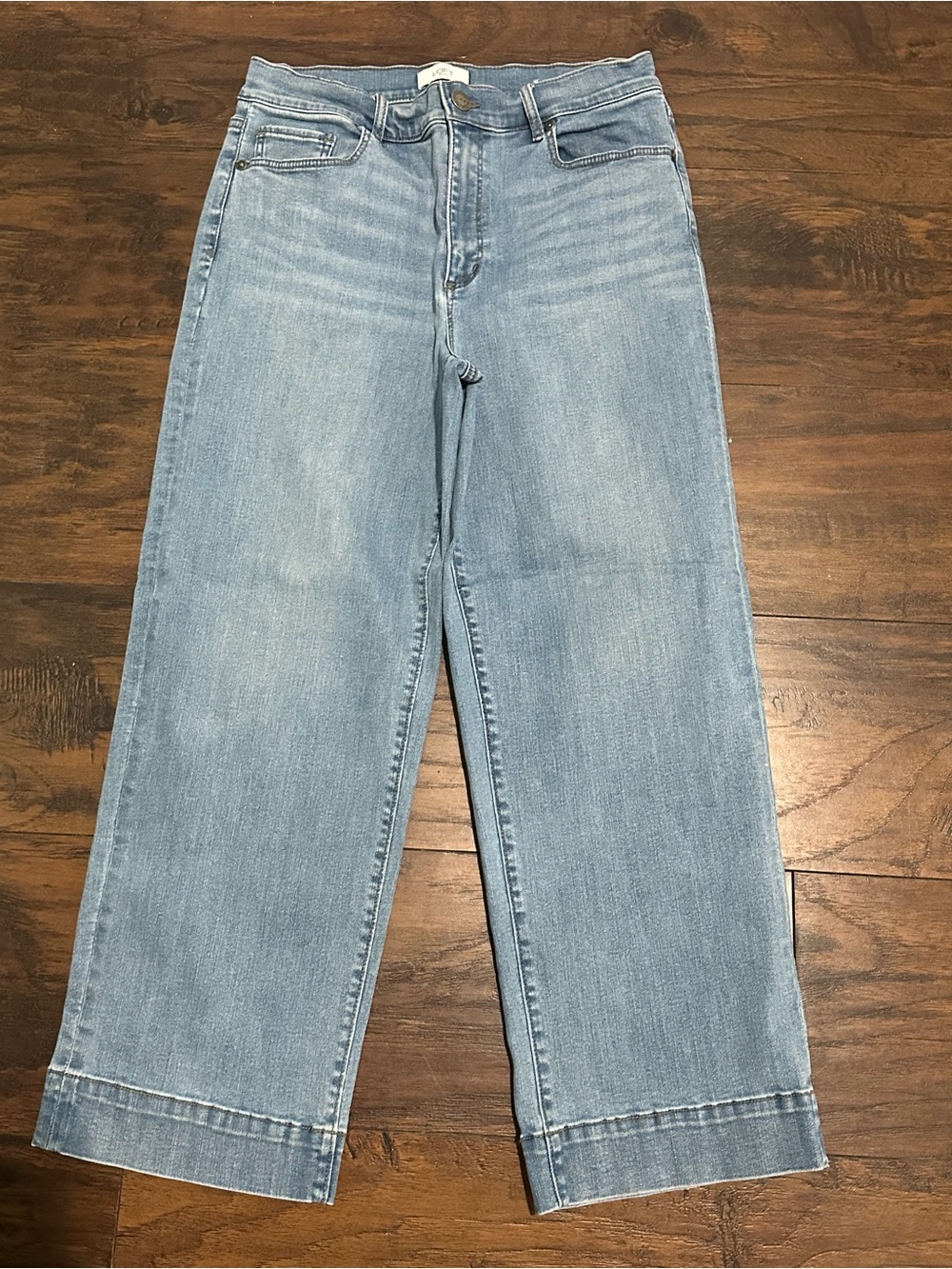 LOFT Light Blue Wide-Leg Crop Jeans size 6